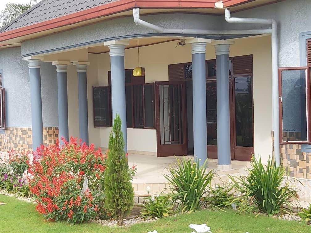 Comfort B&B Kigali Ngoại thất bức ảnh